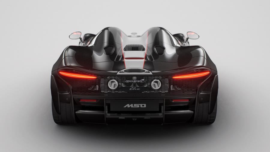  McLaren Elva M1A Theme Bruce McLaren 2020 года  (фото 4 из 12)